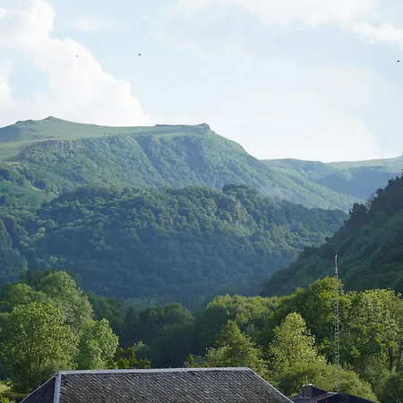 Les Combles D'eliot - Charme Sur La Vallee * Chambon-sur-Lac