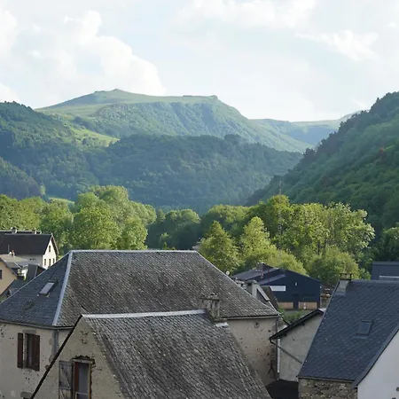 Les Combles D'eliot - Charme Sur La Vallee Apartment Chambon-sur-Lac