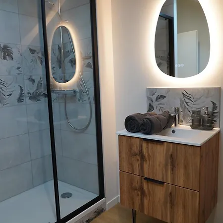 Apartment Les Combles D'eliot - Charme Sur La Vallee Chambon-sur-Lac