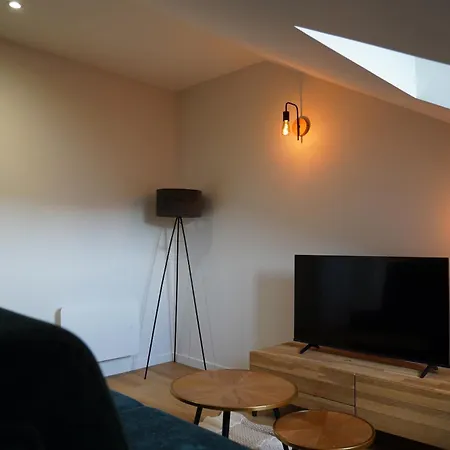 Les Combles D'eliot - Charme Sur La Vallee Apartment