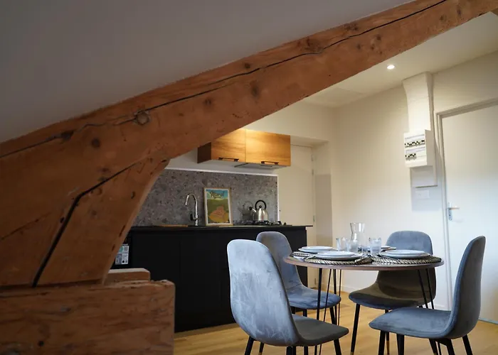 Les Combles D'eliot - Charme Sur La Vallee Apartment *