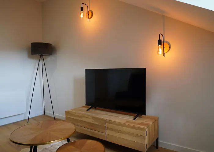 Les Combles D'eliot - Charme Sur La Vallee Apartment *